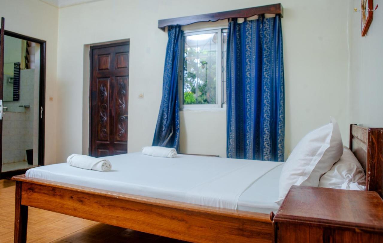 Lotus Hotel Antsiranana Экстерьер фото