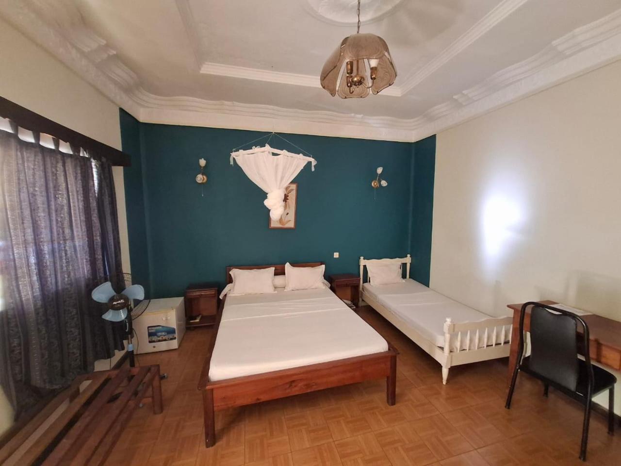 Lotus Hotel Antsiranana Экстерьер фото